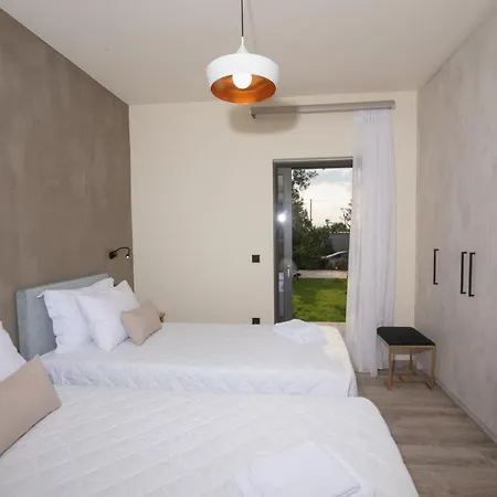 Aerinos Private Lefkada City